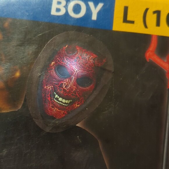 Smoldering Light Up Devil Costume for Boys - NWT Size 10-12 - Picture 5 of 6